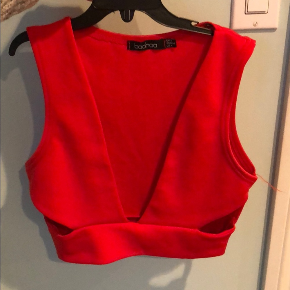 Boohoo crop top